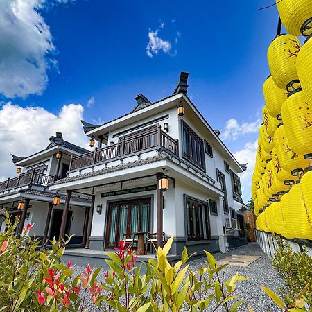 Longlai Kezhan Ban Rak Thai Exterior photo